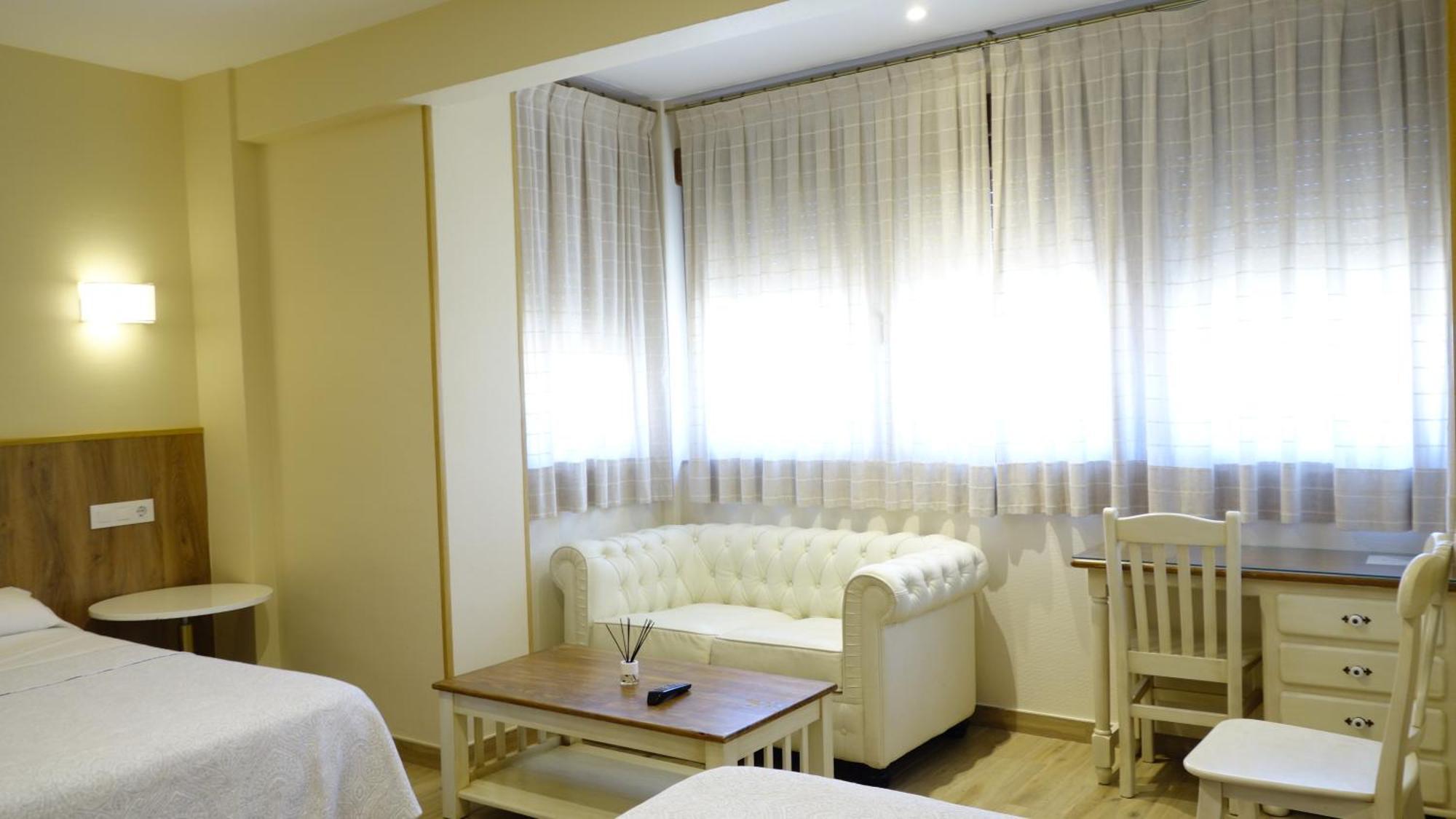 Tripolis Toledo Hotel Exterior foto