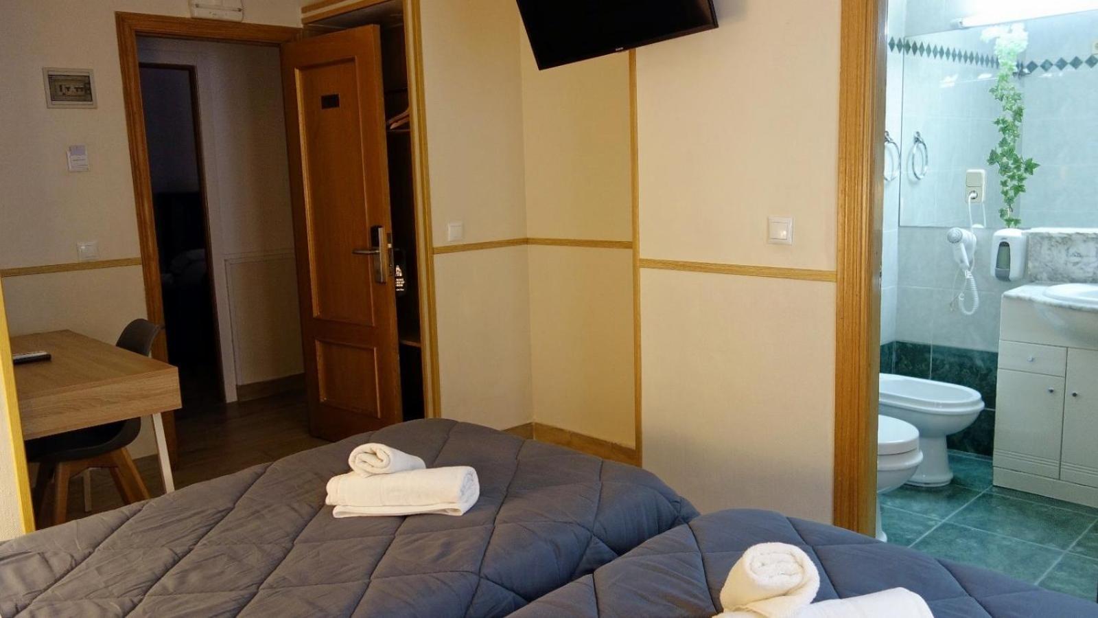 Tripolis Toledo Hotel Exterior foto